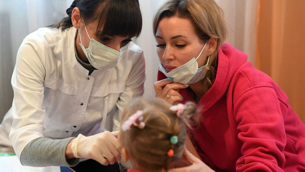 Врач в детском саду