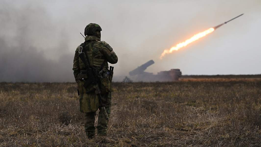Военнослужащий артиллерийского расчета 