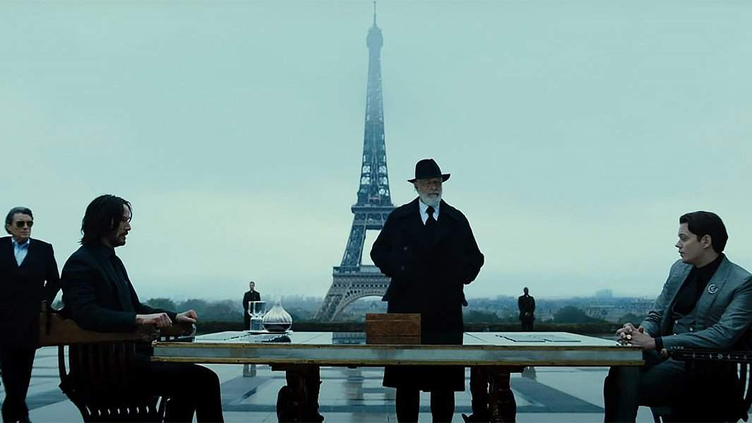 Кадр из фильма «Джон Уик — 4»