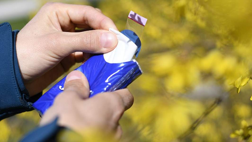 Бумажные носовые платочки