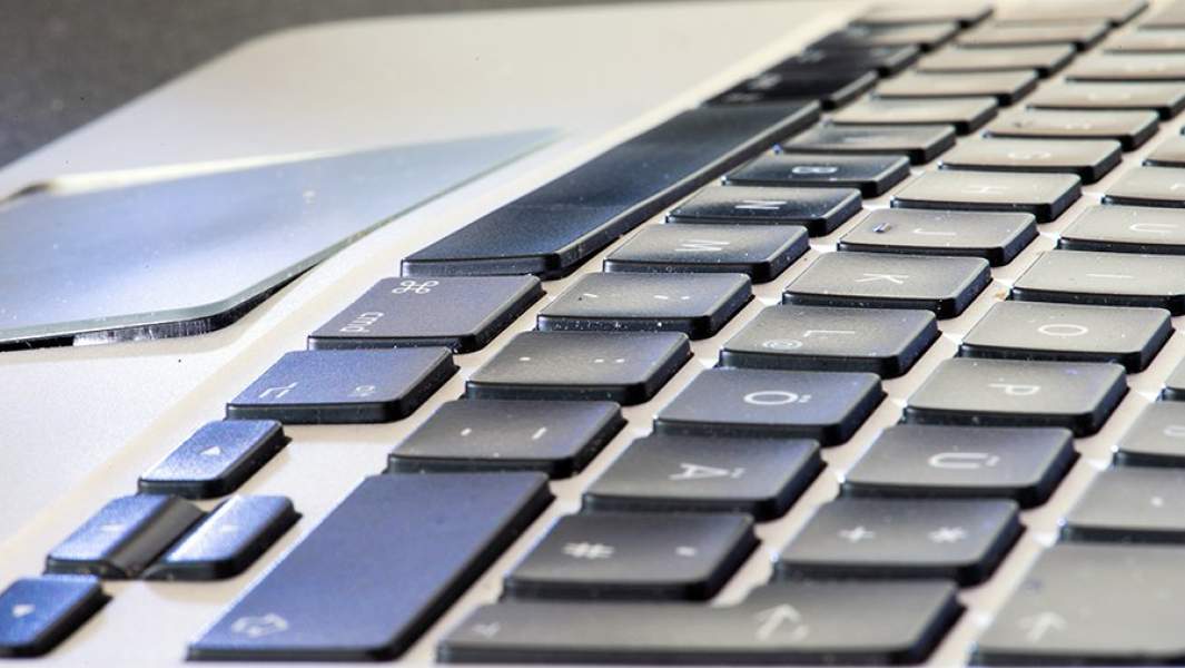 клавиатура Apple 