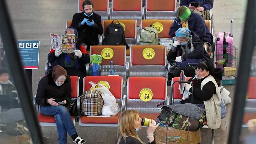 зона ожидания на вокзале