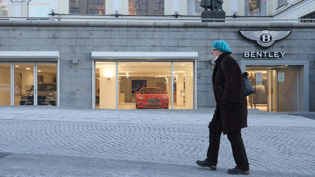 Автосалон Bentley в Москве