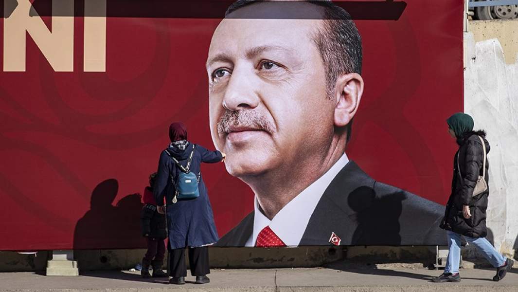 Стена с изображением Реджепа Эрдогана