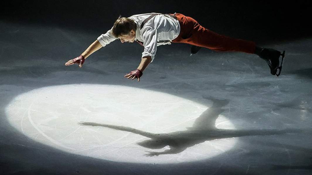 Алексей Ягудин во время выступления на турнире «Русский вызов»