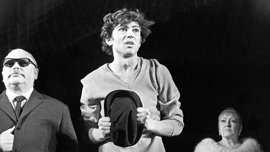 Геннадий Бортников в спектакле-монологе «Глазами клоуна»