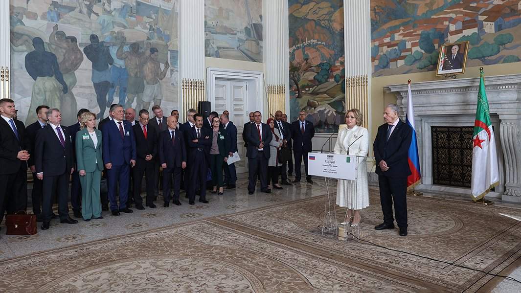 Встреча Председателя Совета Федерации Валентины Матвиенко с Председателем Совета нации Алжира Салахом Гуджилем