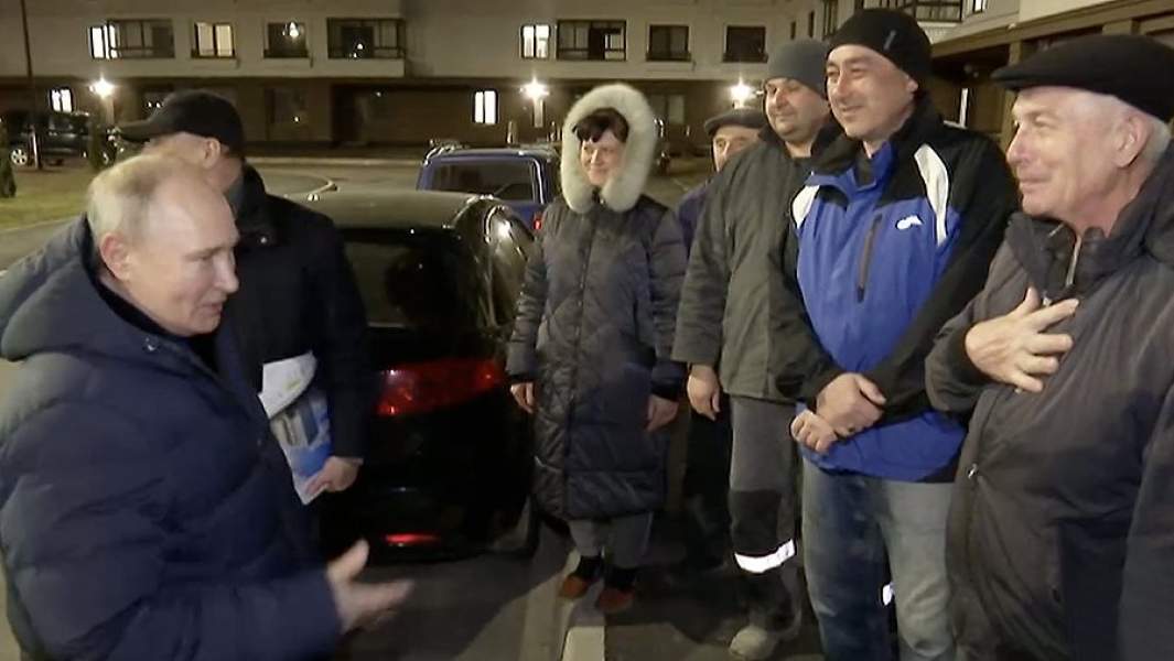 Встреча Владимира Путина с местными жителями