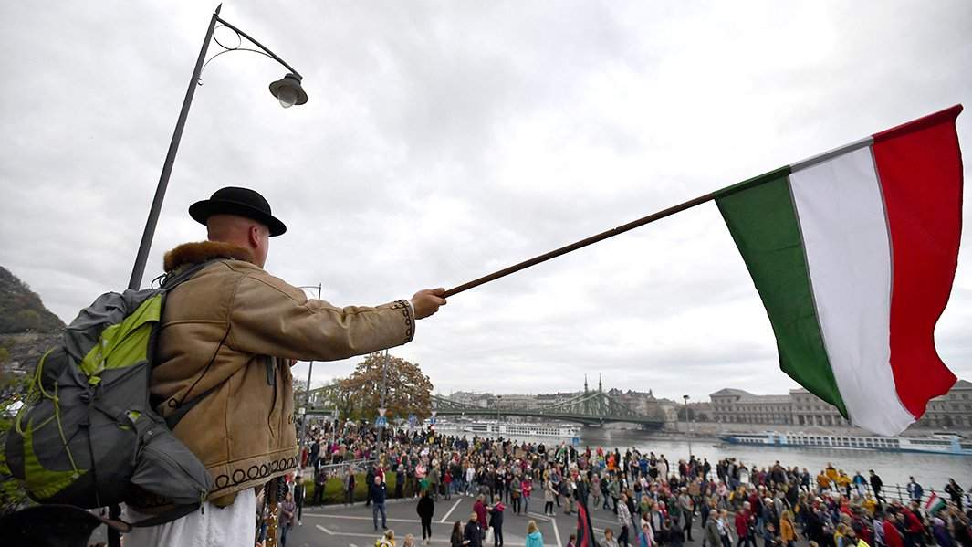 Флаг Венгрии