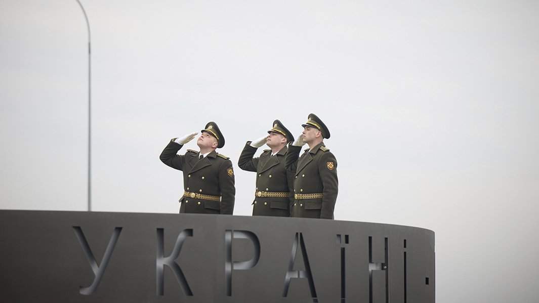 украинские солдаты