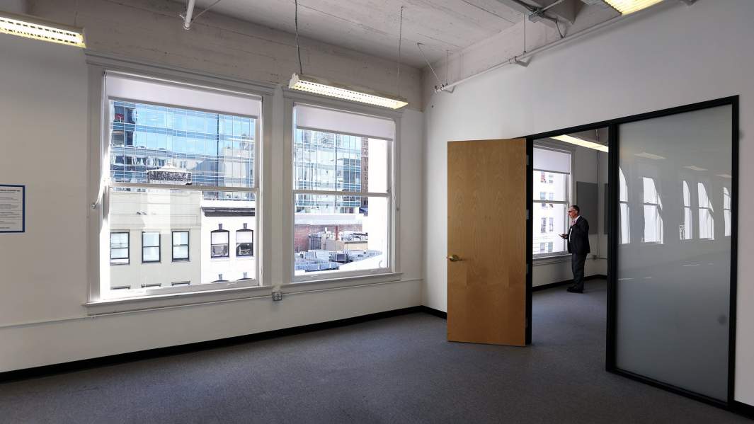 пустой офис