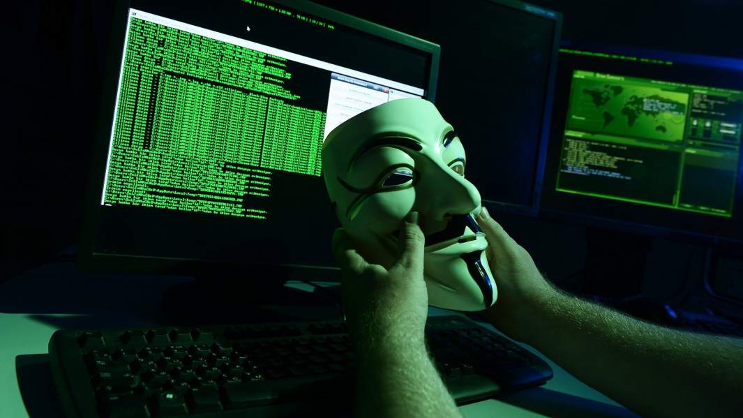 маска Гая Фокса компьютер