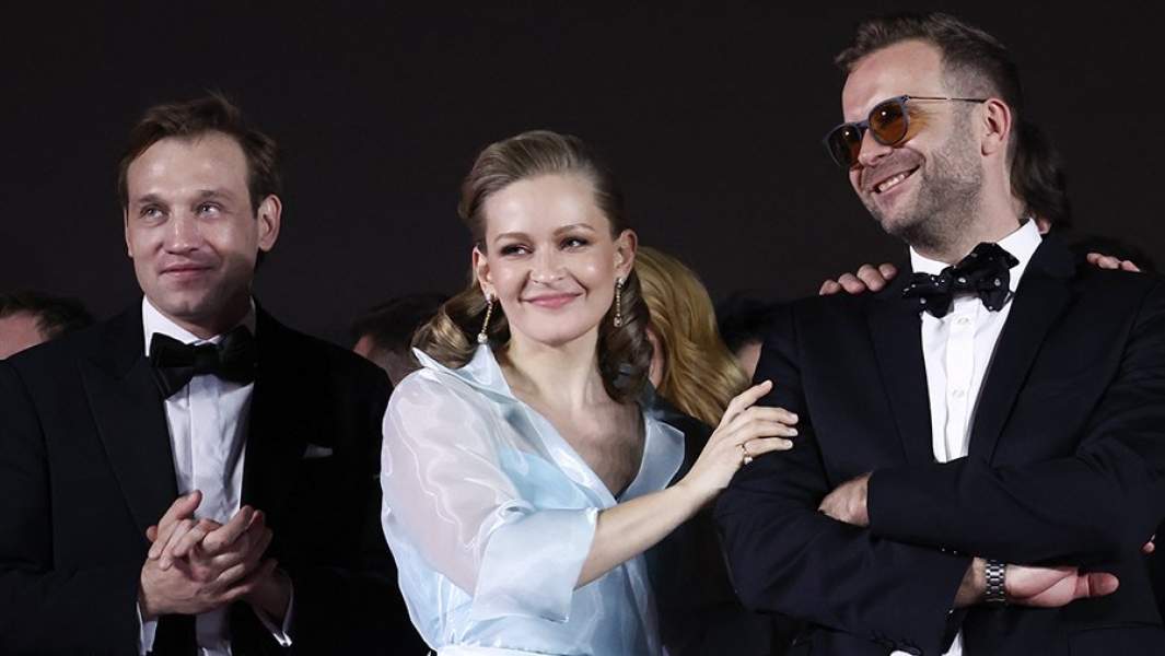 Михаил Тройник, Юлия Пересильд и Клим Шипенко на премьере фильма «Вызов» 