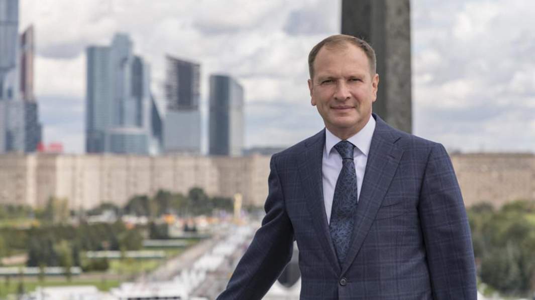 Александр Школьник