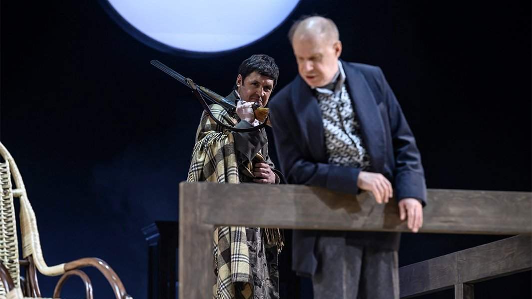 Сцена из спектакля «Дядя Ваня» 