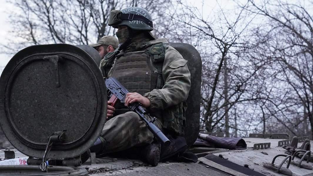 «Такси» - легкобронированная гусеничная самоходка