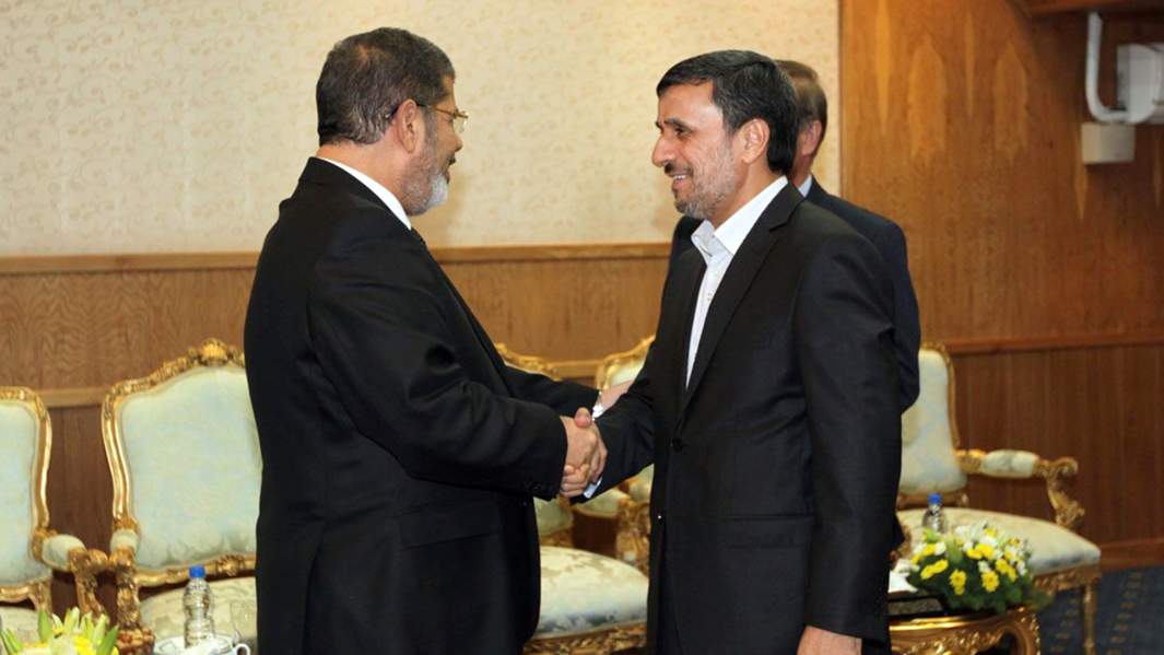 Президент Ирана Махмуд Ахмадинежад  встречается с президентом Египта Мохаммедом Мурси в Тегеране, Иран