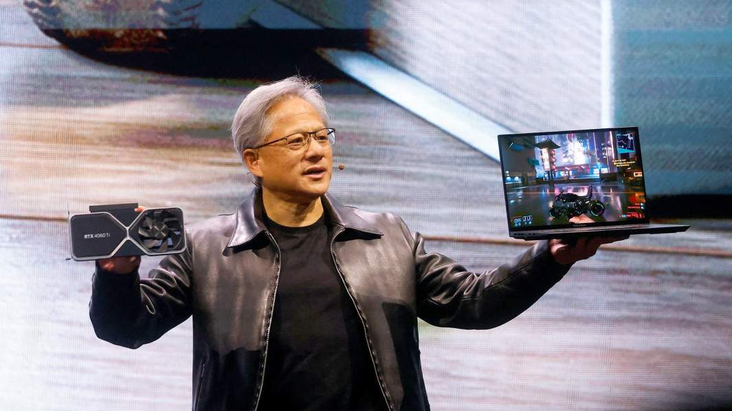 Генеральный директор Nvidia Corp Дженсен Хуанг выступает на форуме COMPUTEX в Тайбэе