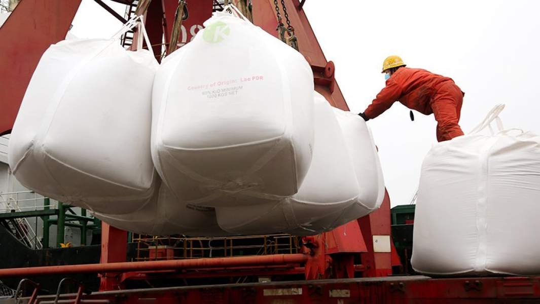 Погрузка минеральных удобрений