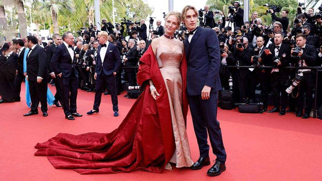 Ума Турман и ее сын Левон Роэн Турман-Хоук на Каннском кинофестивале