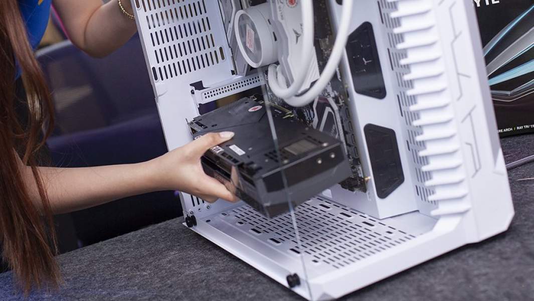 Установка видеокарты в ПК