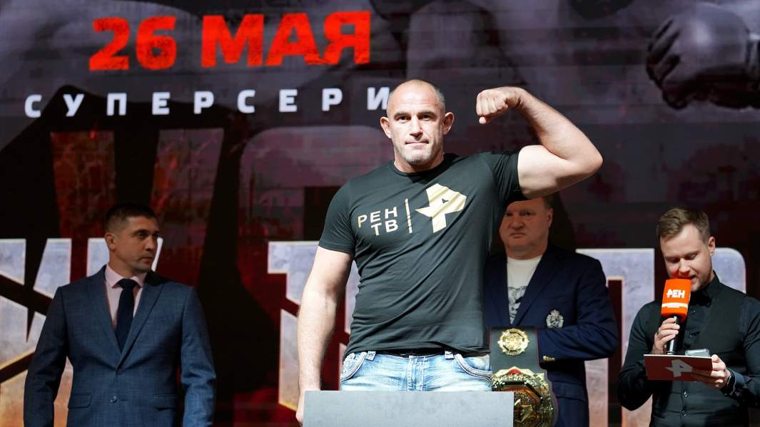 Алексей Олейник 