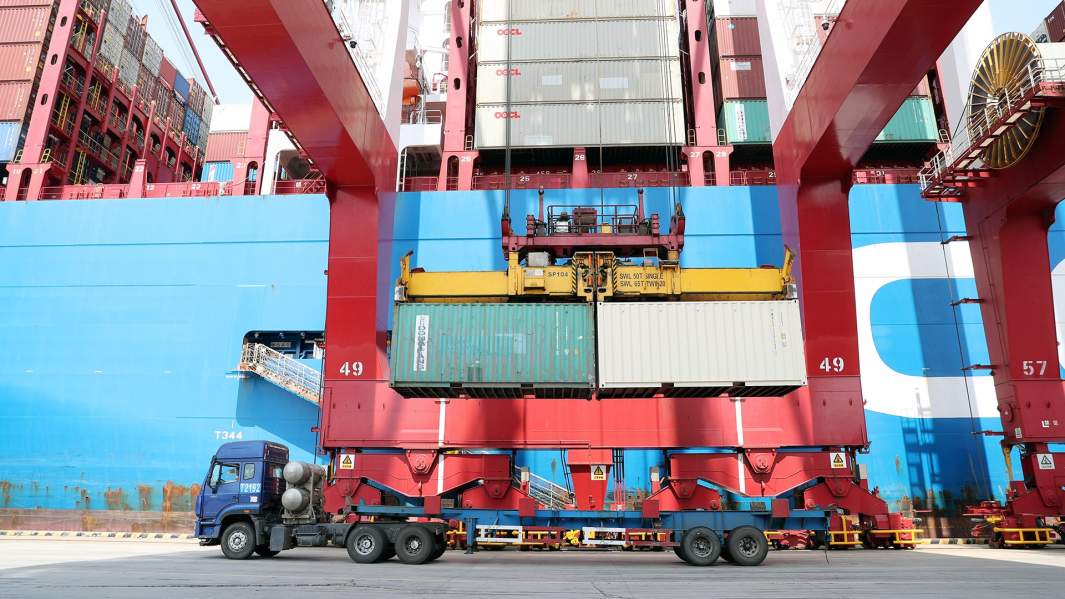 контейнеры грузовик