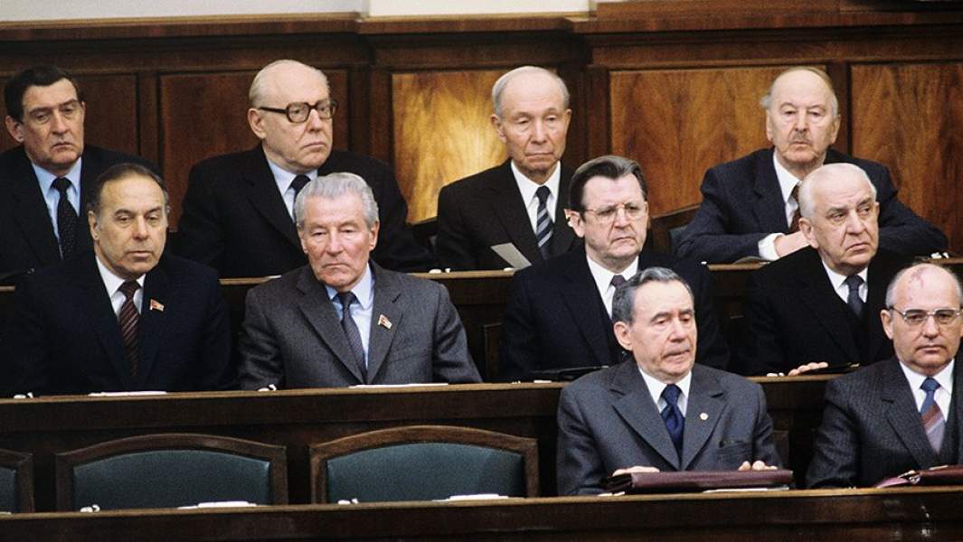 Гейдар Алиев на заседании Политбюро ЦК КПСС, 1987 год
