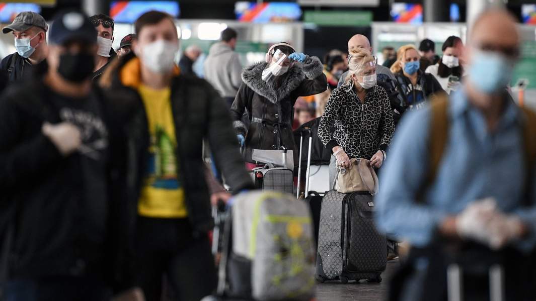 аэропорт пассажиры