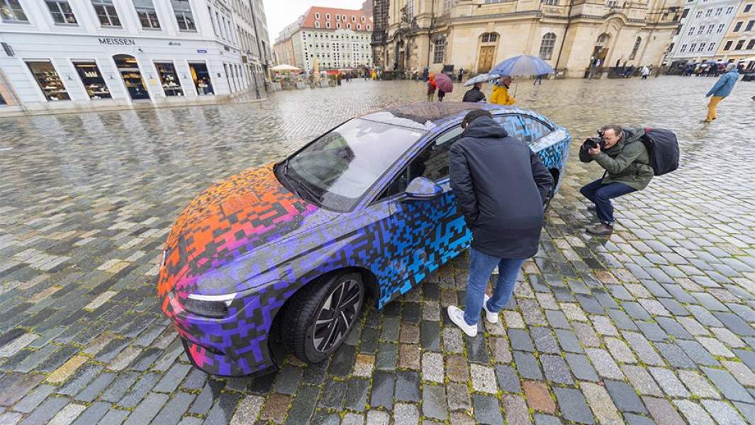 Автомобиль