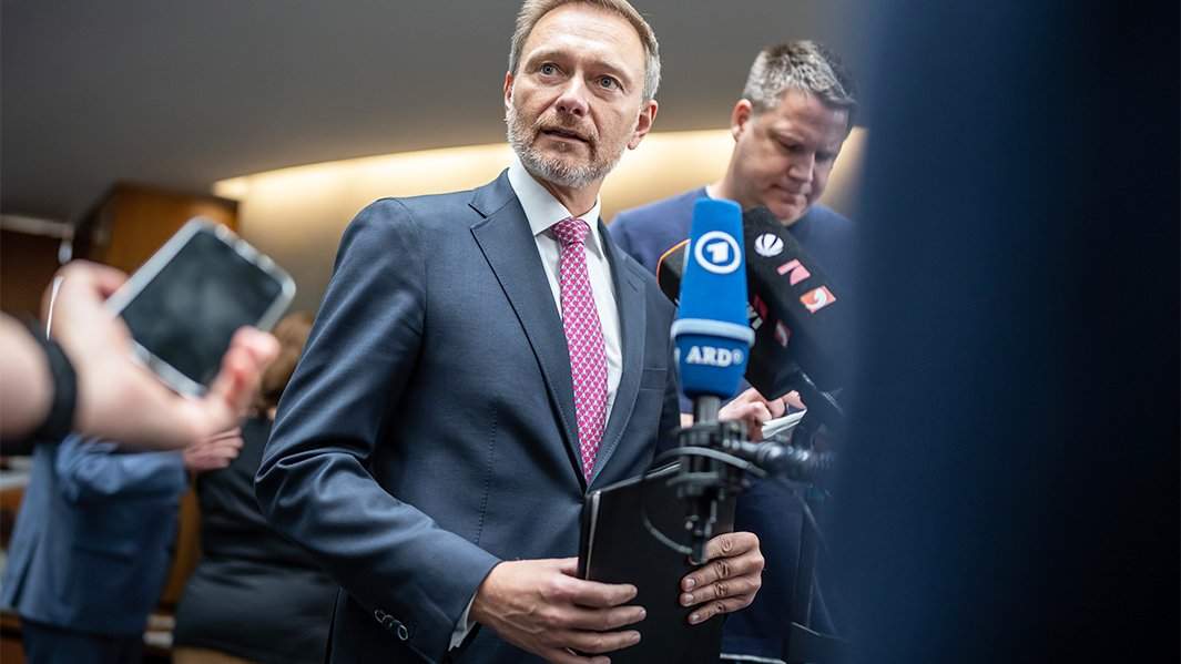 Кристиан Линднер