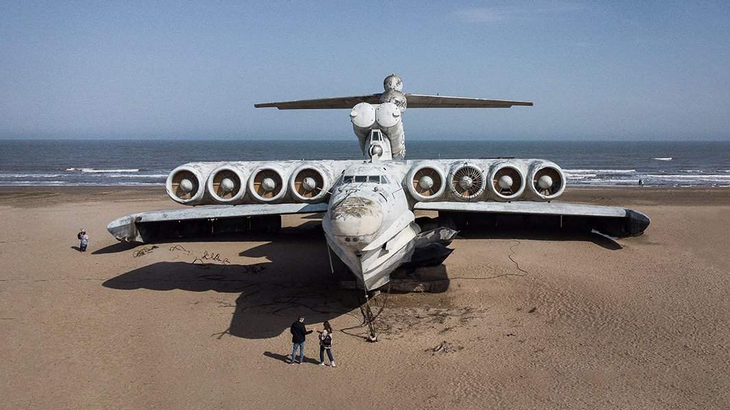 Самый большой в мире ракетный экраноплан «Лунь» в Дербенте