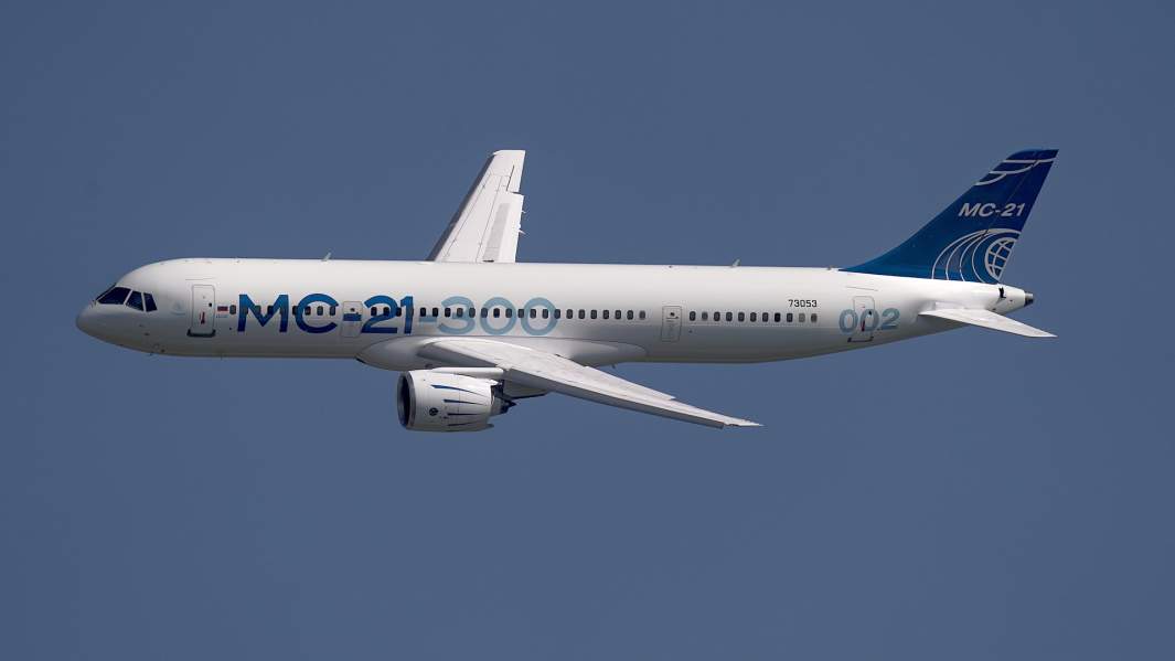 мс 21 самолет небо 