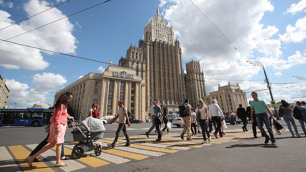 пешеходы в Москве
