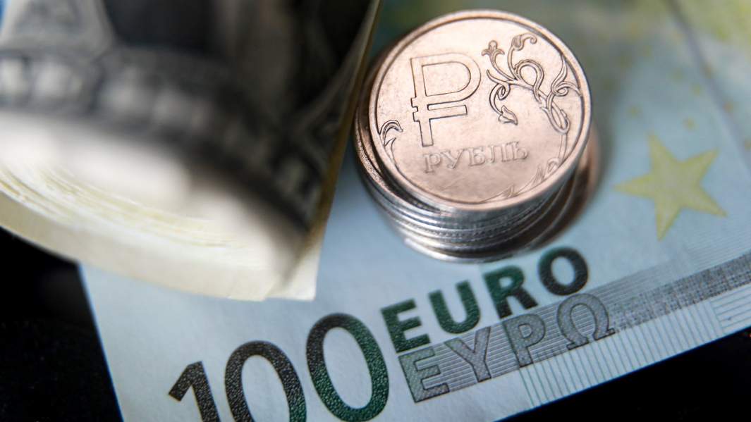 деньги рубль доллар 