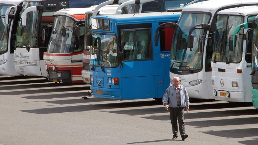 На автовокзале междугородних и пригородных маршрутов
