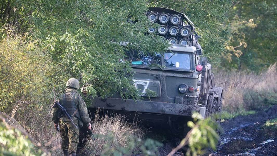 Боевая работа расчетов реактивных систем залпового огня «Ураган» в зоне проведения специальной военной операции
