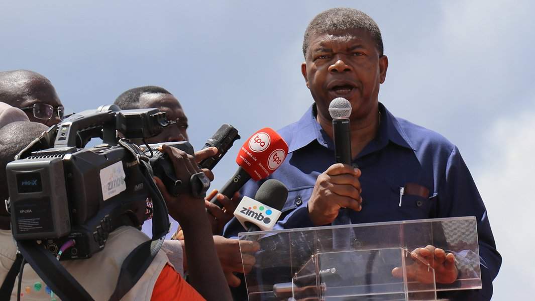 Президент Анголы Жоау Лоуренсу