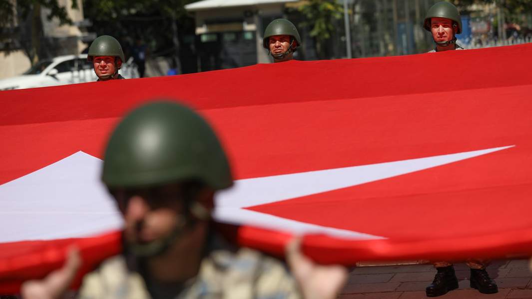 военные