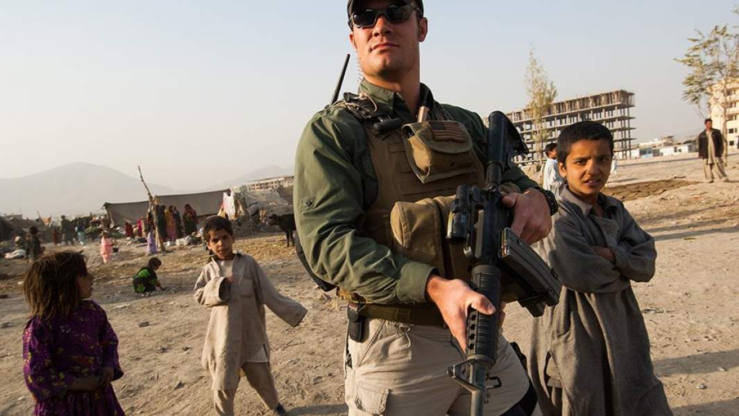 Fighter PMC DynCorp in Afghanistan