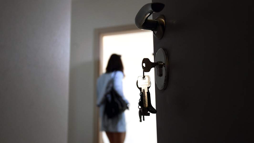 дверь ключи