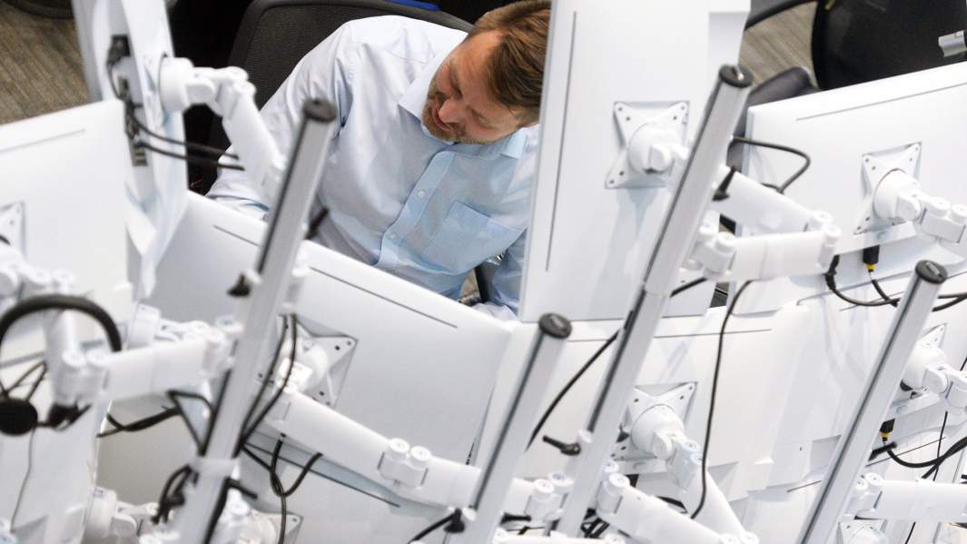 сотрудник офиса