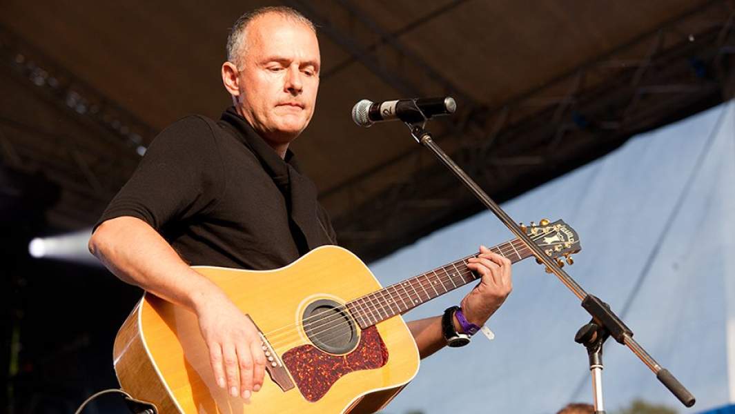 Олег Нестеров во время выступления на фестивале Stereoleto в Санкт-Петербурге