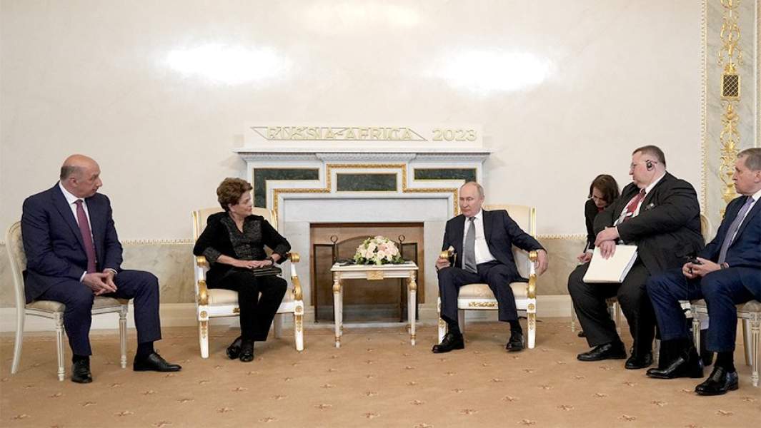 Владимир Путин и президент Нового банка развития БРИКС Дилма Руссефф