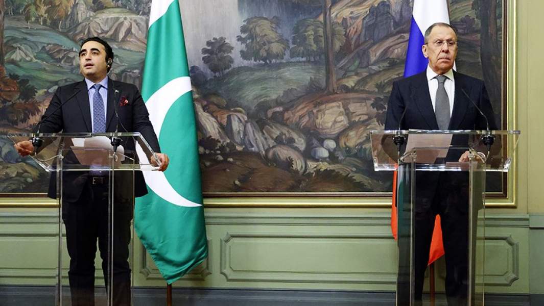 Министр иностранных дел РФ Сергей Лавров и министр иностранных дел РФ Пакистана Билавал Бхутто-Зардари