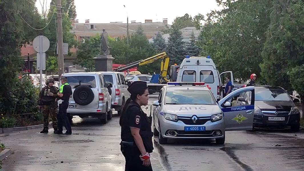 полиция на месте взрыва