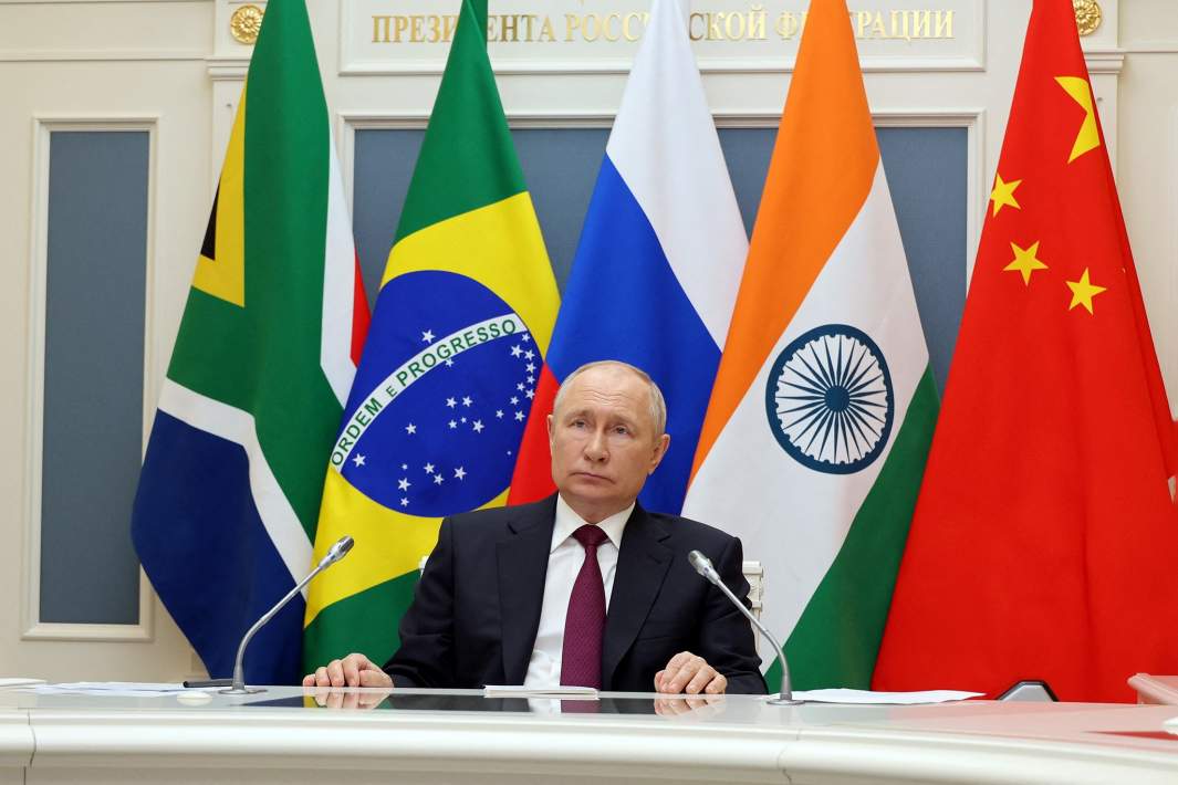 Президент России Владимир Путин принимает участие в форуме стран БРИКС