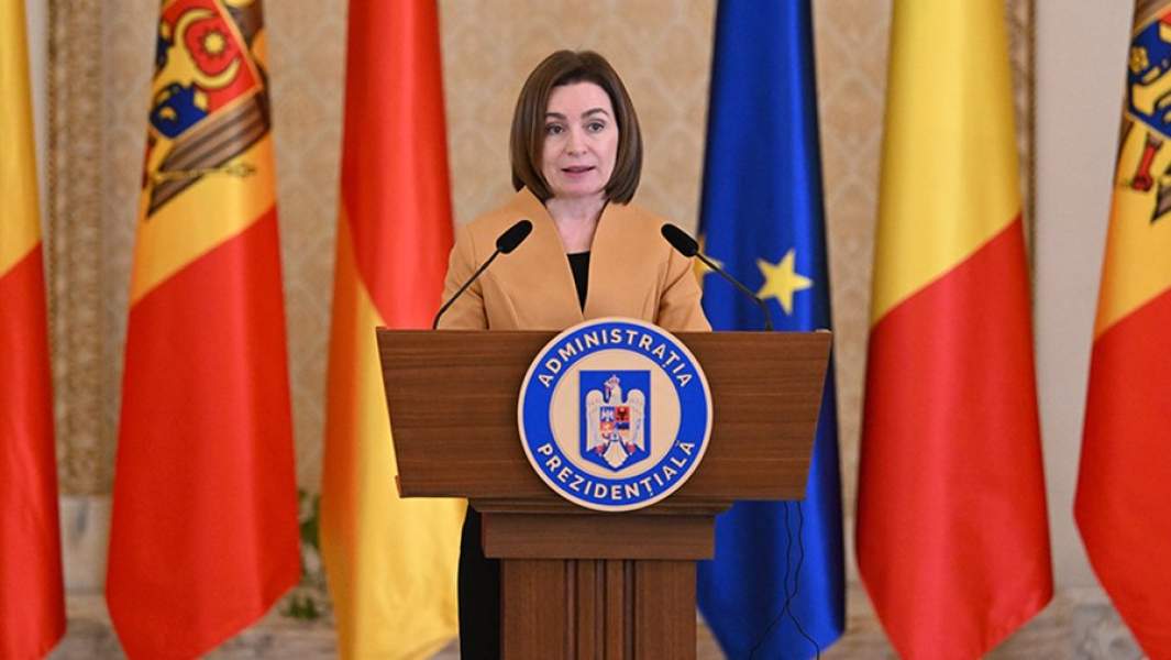 Президент Молдавии Майя Санду на пресс-конференции во время своего визита в Румынию