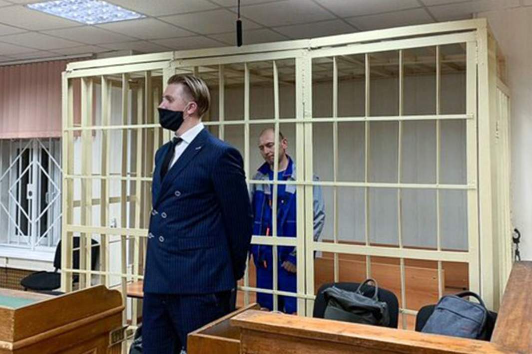 Антон Котов в зале суда, сентябрь 2021 года