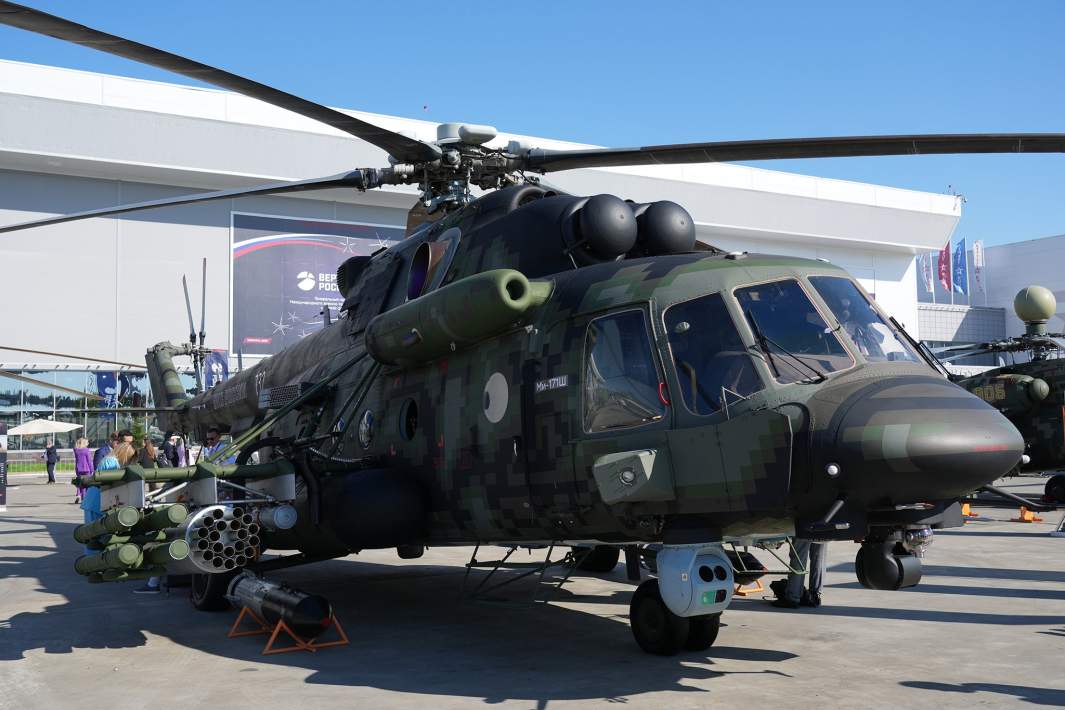 Транспортно-боевой вертолет Ми-171Ш